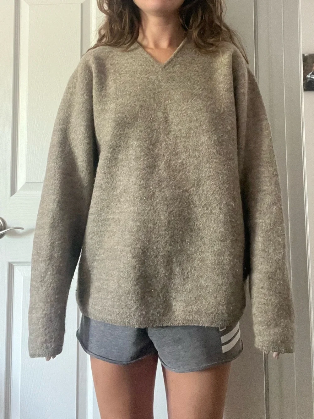 GAP Wool V-Neck Sweater
